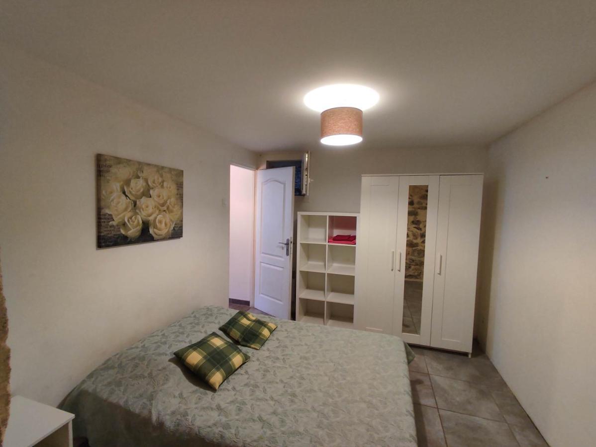 Pont De Crau Appartement